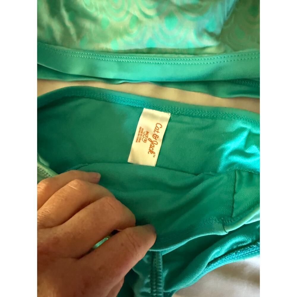 Cat & Jack and old navy bathing suit bundle 7/8 - Picture 3 of 7